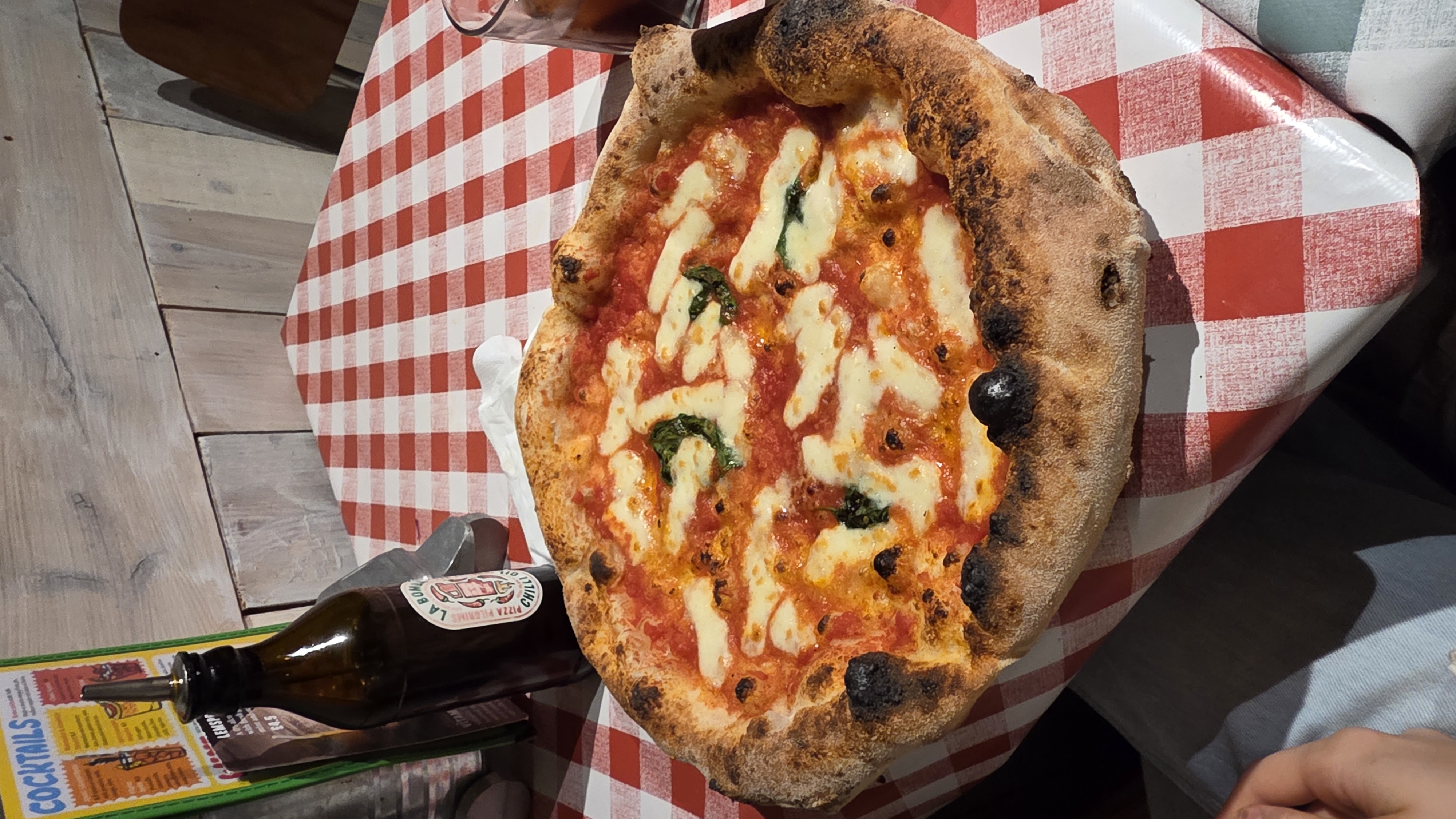 napoli style pizza in london